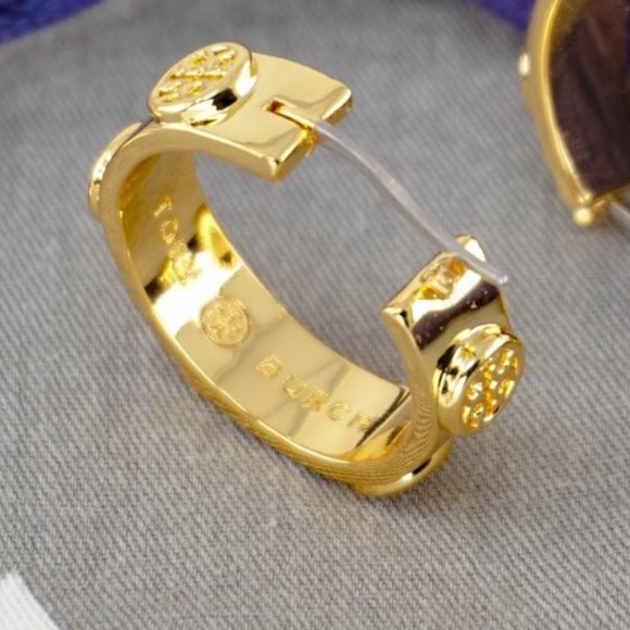 Tory Burch Miller Logo Huggie Gold Hoop Earrings NWT. Retails: $128 - Picture 7 of 8